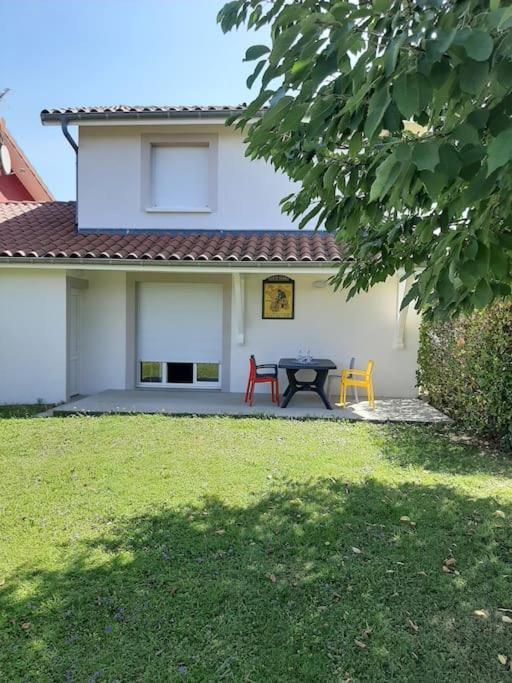 Gite L'Etape Pirajoux エクステリア 写真